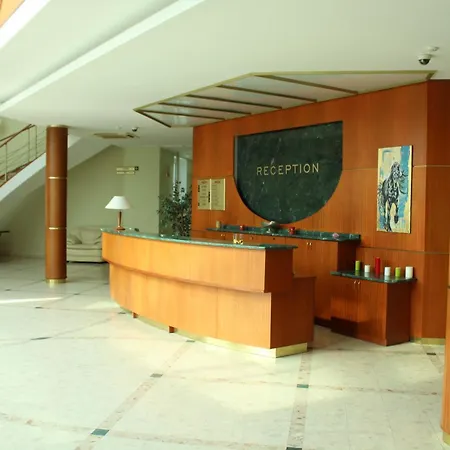 Viesnica Garden Hotel 4*